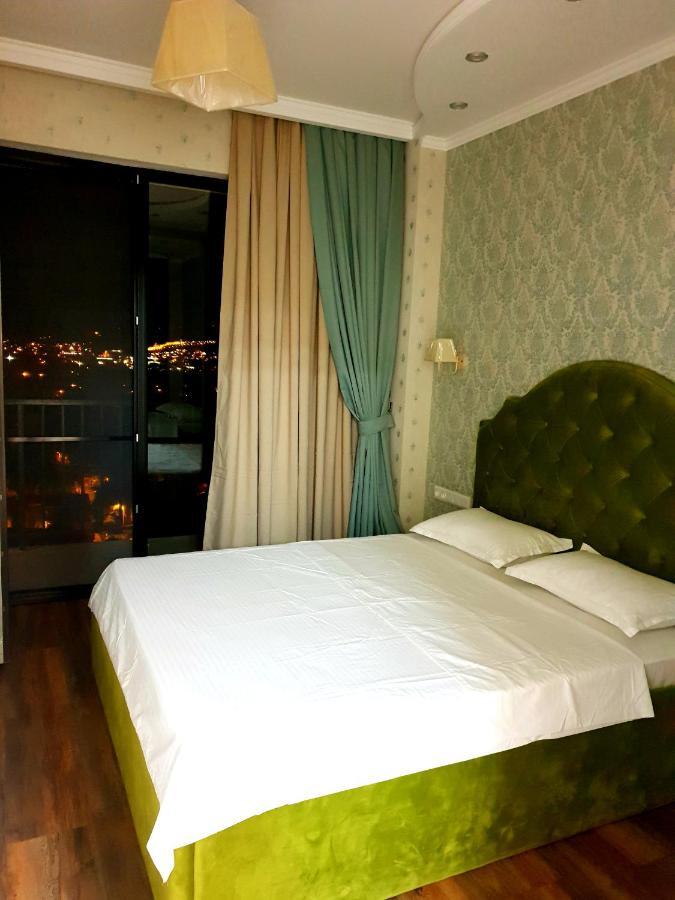 Appartement Dadiani Tower à Tbilissi Extérieur photo
